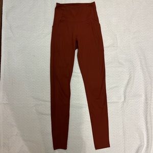 SOLD OUT Rare Color Girlfriend Collective Compressive Pocket Legging in xs!